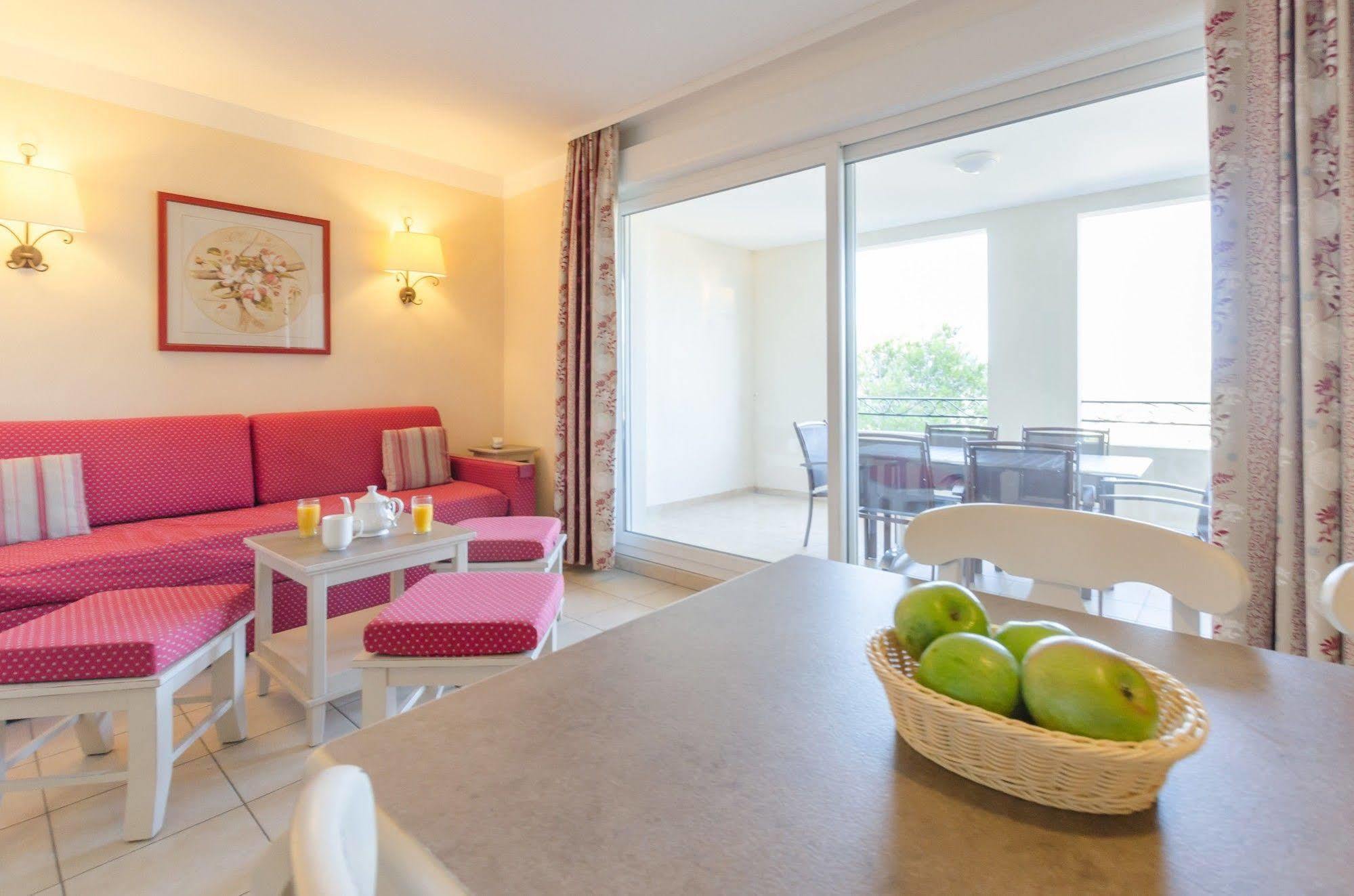 Residence Pierre & Vacances Les Coteaux De Pont-Royal Mallemort Eksteriør bilde